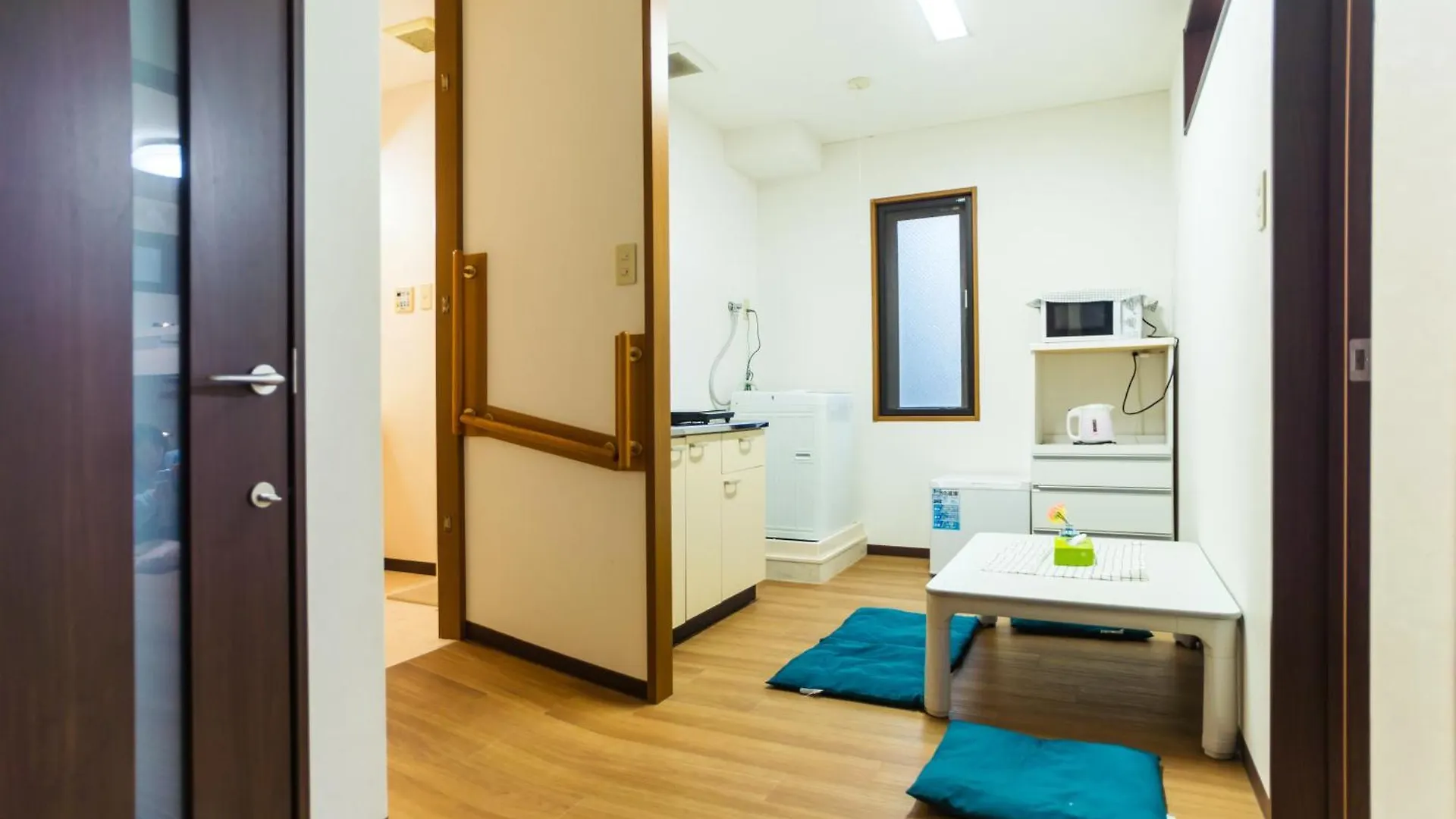Apartment Wings Lodge Osaka