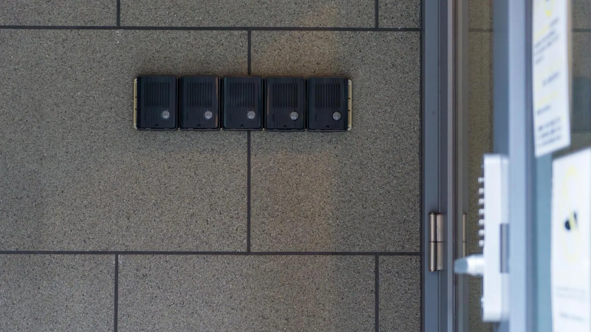 Wings Lodge Osaka