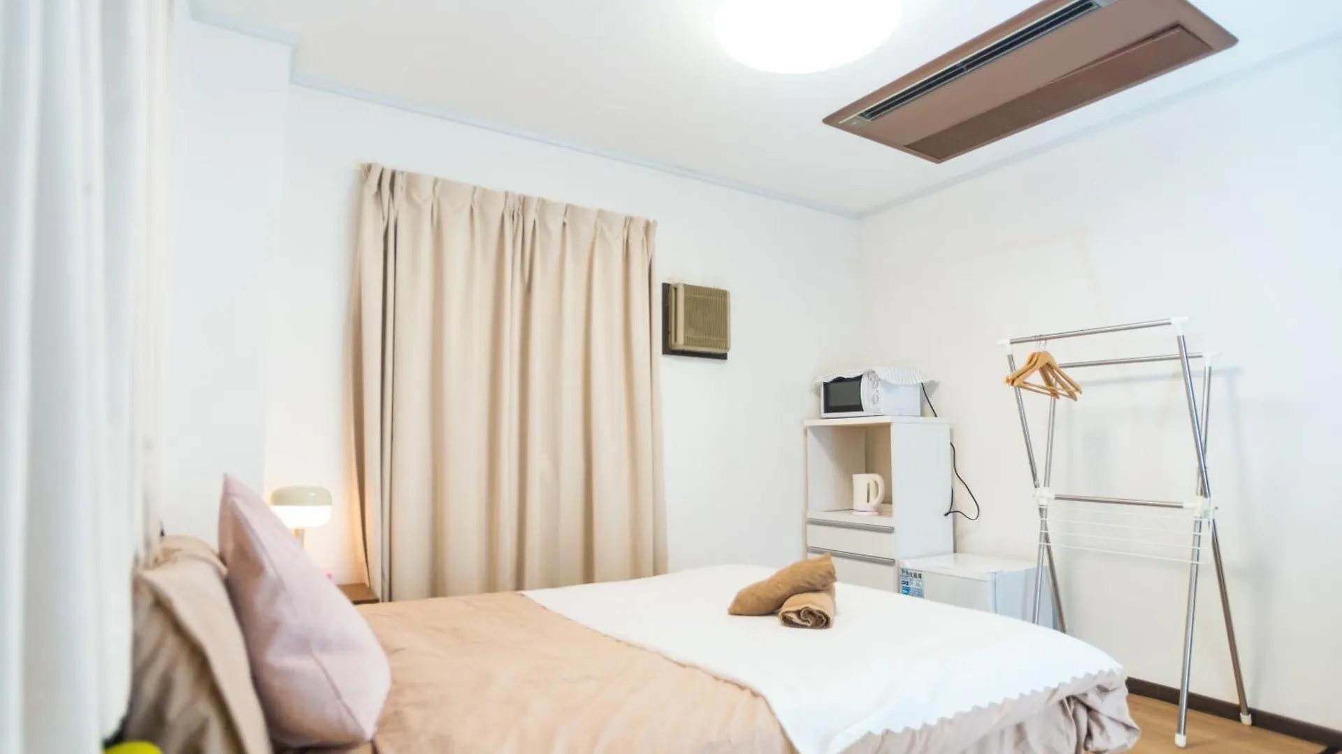 Wings Lodge 大阪