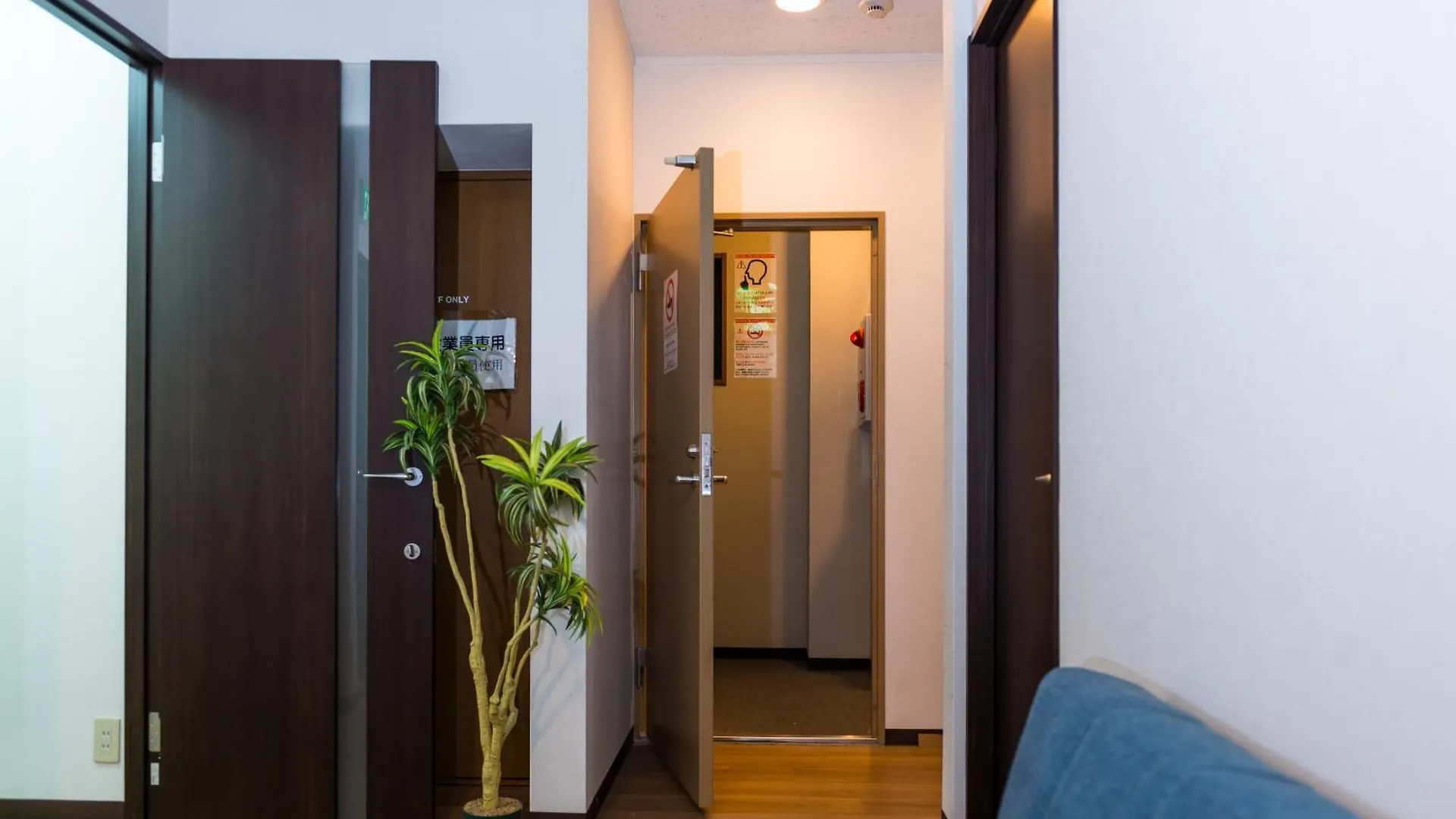 Apartment Wings Lodge Osaka