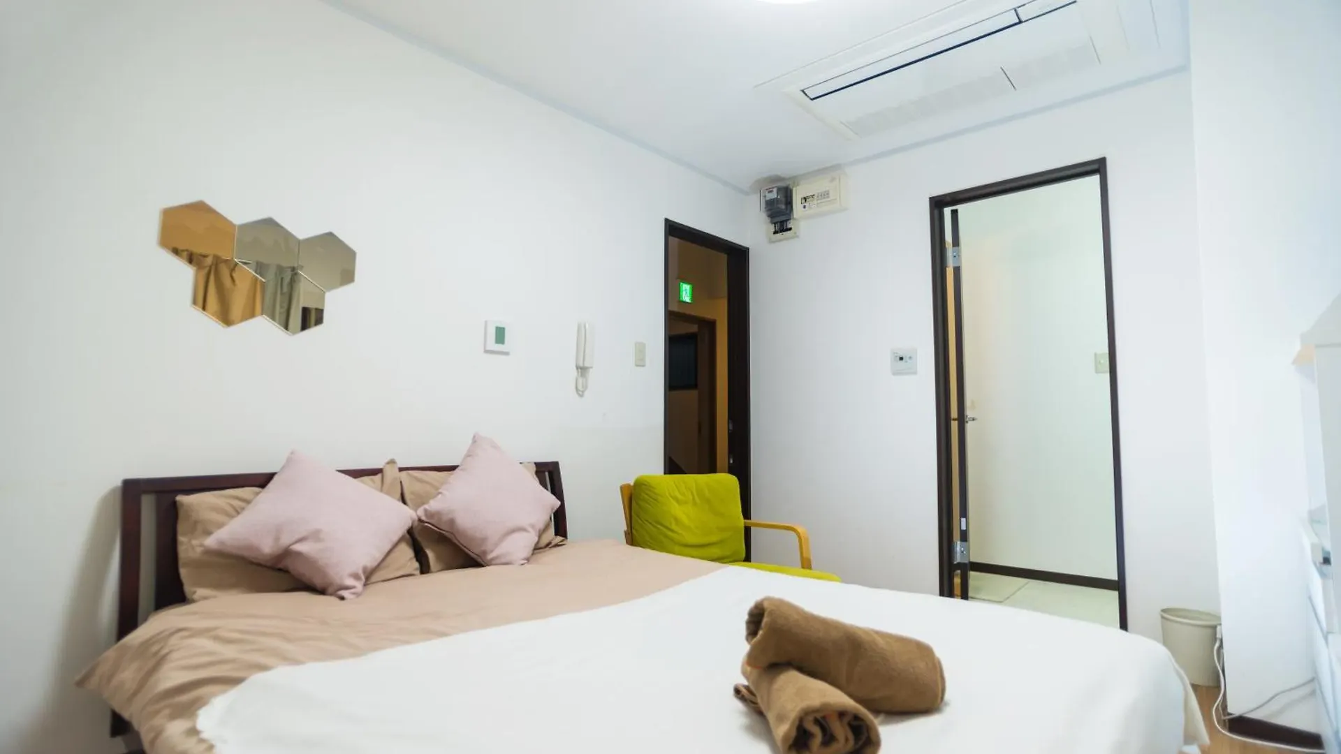 Wings Lodge Osaka
